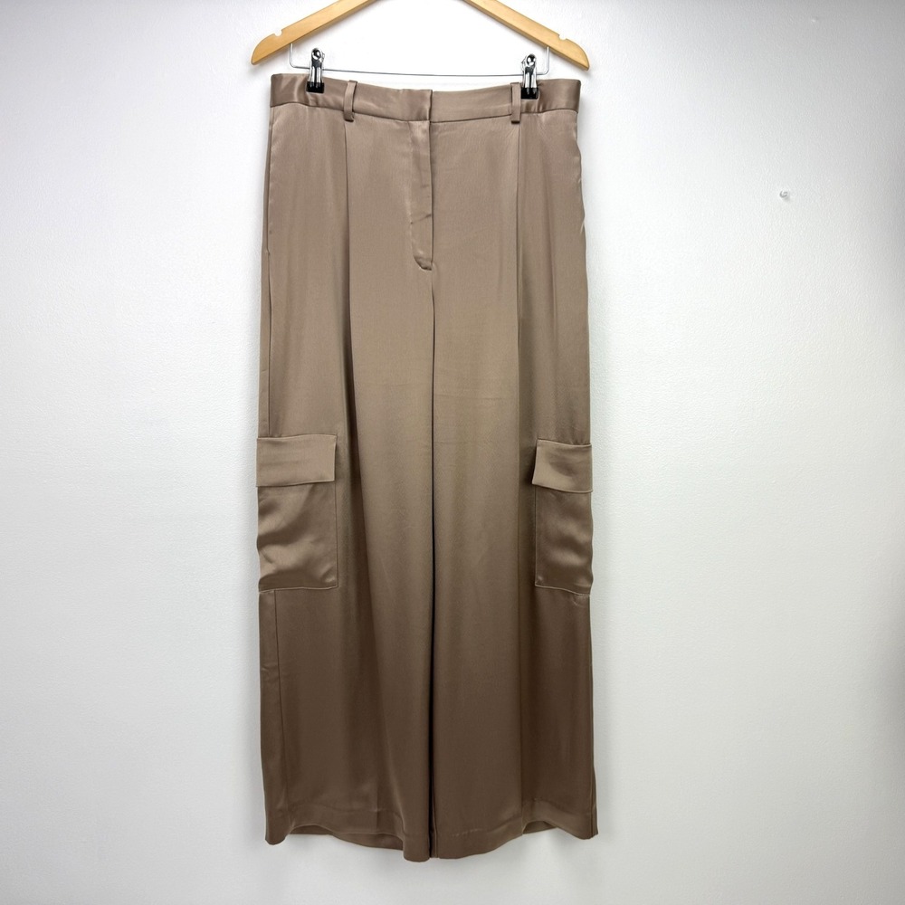 Babaton Aritzia Outgoing Satin Cargo Pants Womens 12 Taupe Pleated Party Holiday